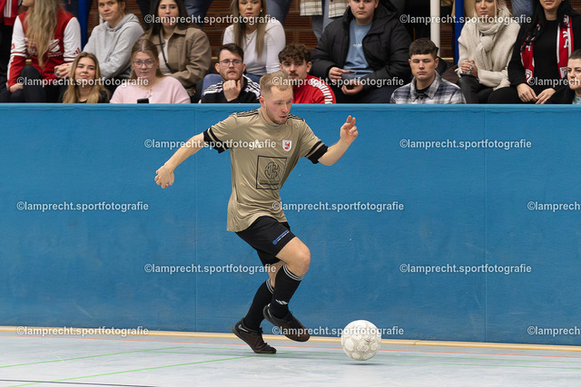 Fußball I Herren I Saison 2025-2026 I Solarstrom-Cup I Vorrunde I 03.01.2026.127 | SG LTW A-Jugend - SV WahlstedtSG LTW A-Jugend - SV Wahlstedt - Realisiert mit Pictrs.com