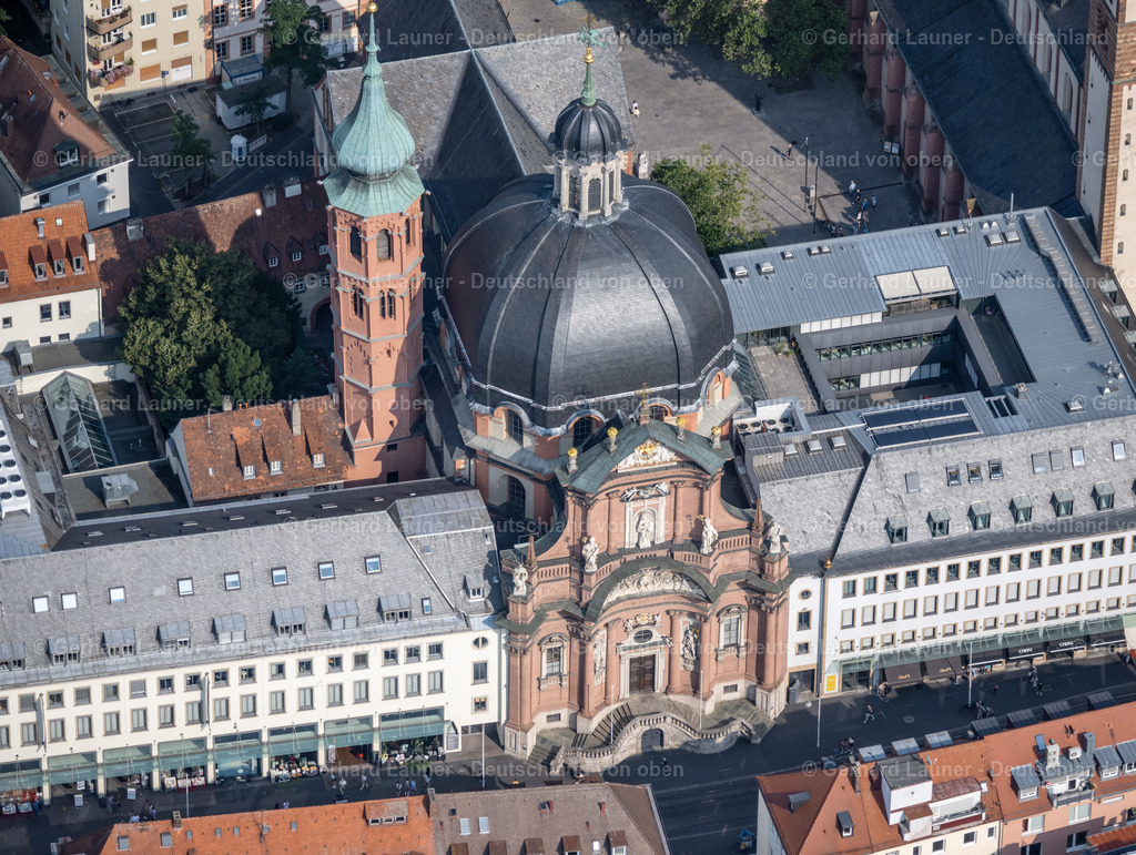 4047626 | Das Neumünster ist ein ehemaliges Kollegiatstift und dessen Kirche in Würzburg in Bayern in der Diözese Würzburg