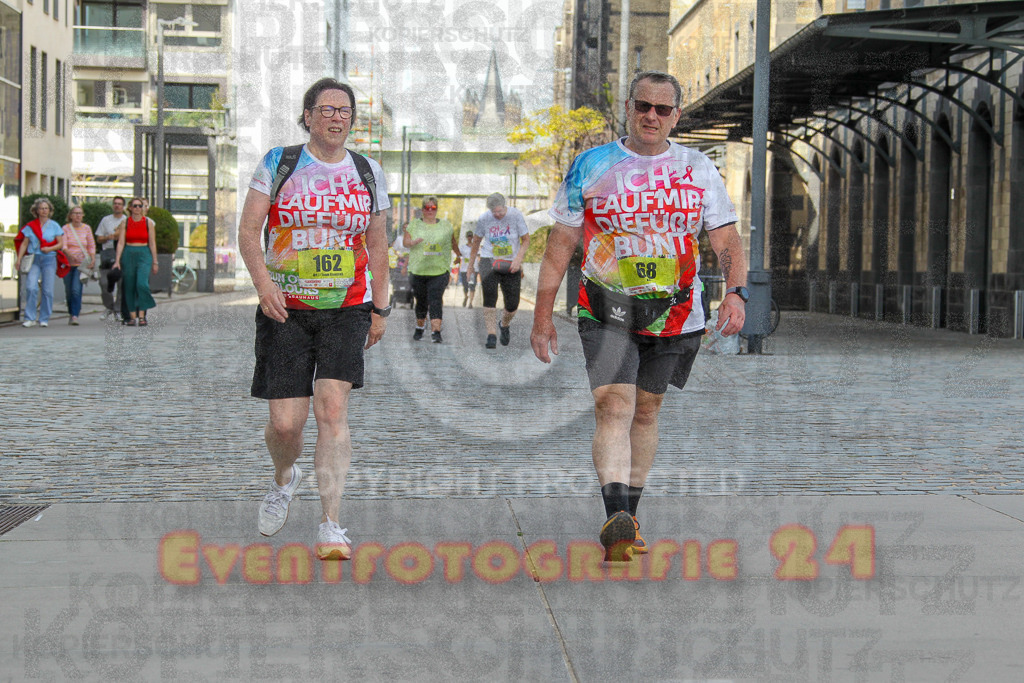 250920_1351_EV4_6803 | Sportfotografie im Rhein-Sieg Kreis, Köln, Bonn, NRW, Rheinland Pfalz, Hessen, etc. Unser Tätigkeitsfeld umfasst den Laufsport vom Volkslauf über den Marathon, Duathlon, Triathon bis zum Ultralauf wie Kölnpfad Ultra oder Schindertrail.