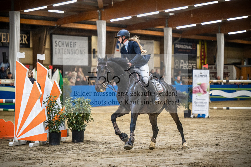 DOS_0098 | Entdecke hochwertige Reitturnierfotos von Foto Oger. Professionell, emotional und authentisch – jetzt Lieblingsmomente im Shop bestellen.Deutschlandweite Turnierfotografie. - Realisiert mit Pictrs.com