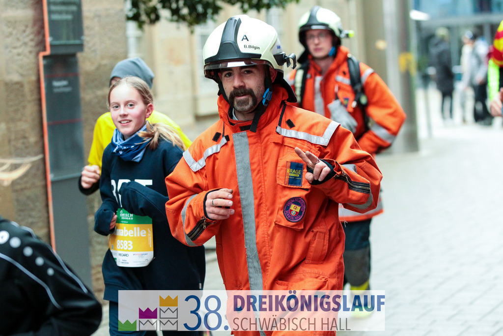 5km Roewisch Wohnbau Cup | 3 Koenigslauf 2024 5km Roewisch Wohnbau Cup - Realisiert mit Pictrs.com