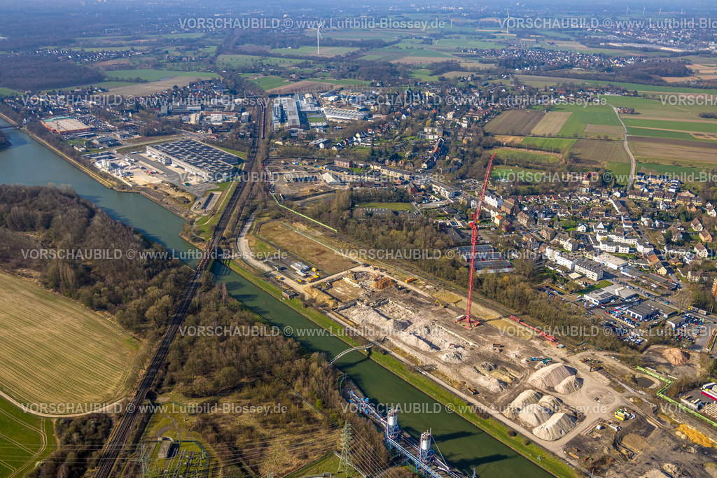 Datteln240300032EON-Kraftwerk | Luftbild, Baugelände und Baukran am ehemaligen EON Kraftwerk Datteln Block 1-3, Ortsansicht Wohngebiet Dümmer und Meckinghoven,  Eisenbahnlinie mit Brücke über den Dortmund-Ems-Kanal, Dümmer, Datteln, Ruhrgebiet, Nordrhein-Westfalen, Deutschland