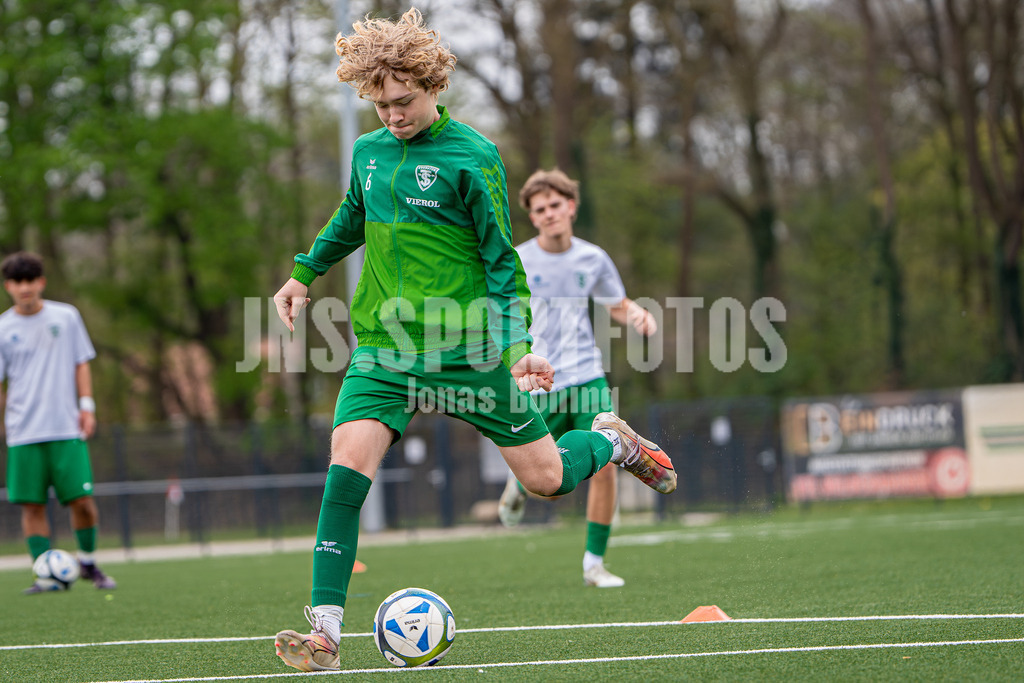 VFL Wittekind-Wildeshausen - TuS Eversten I 02437 | jns.sportfotos - Realisiert mit Pictrs.com