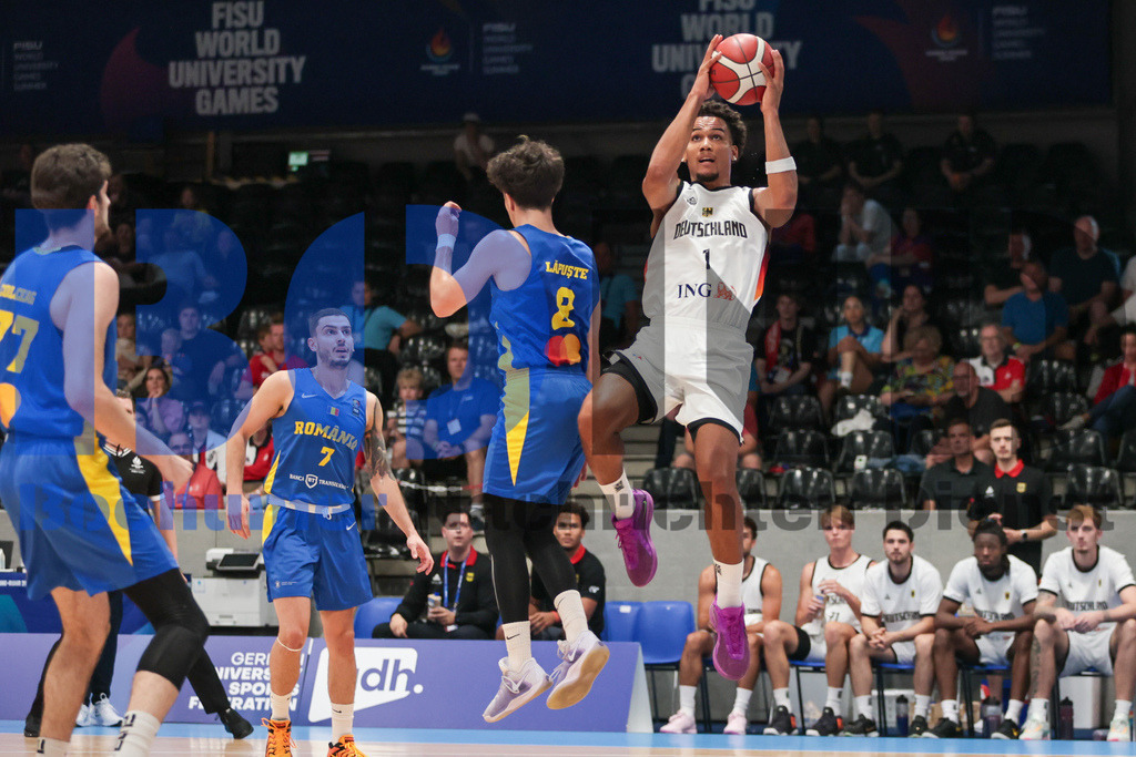 SES_RRGBAS20250723-115 | bond - Realisiert mit Pictrs.com