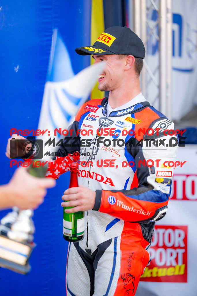 MaZZes_FotoMatrix_240901_6021986_2792 | SSP600