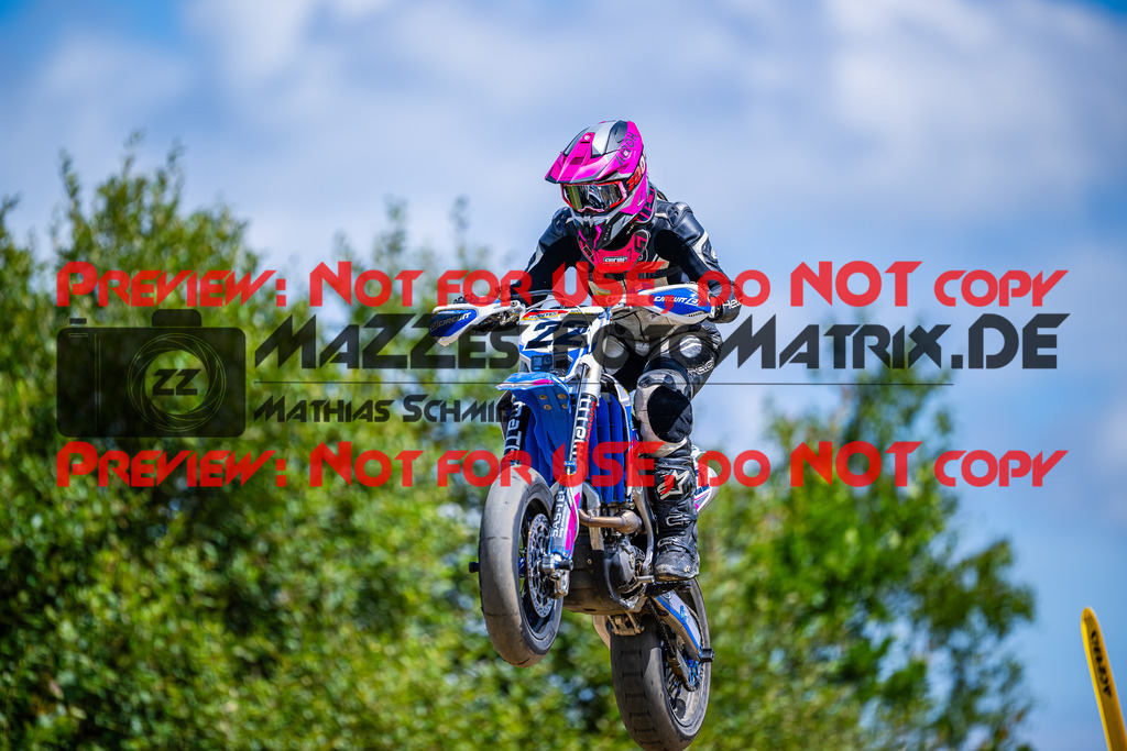 MaZZes_FotoMatrix_240713_6007705_8997 | S4