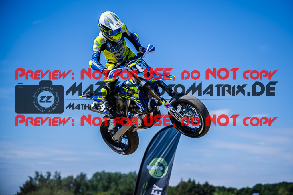 MaZZes_FotoMatrix_220903_2084 | S1