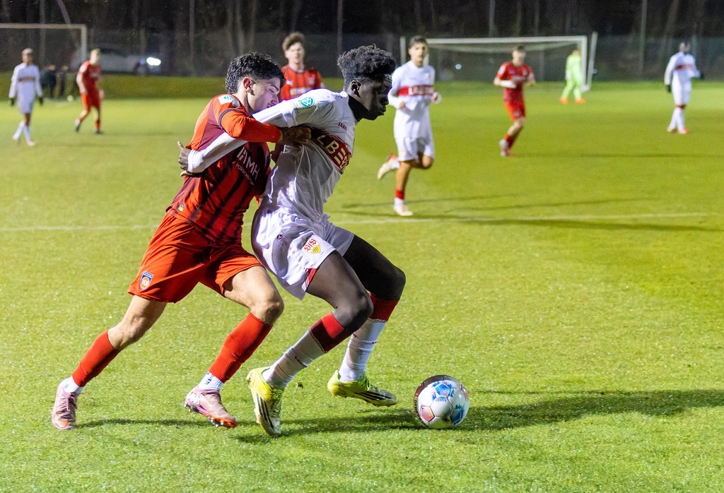 FCHVFB_260325_3-61 | 1.FC Heidenheim 1846 vs. VfB Stuttgart, Fußball, A-Junioren, Verbandspokal, 2025/2026, 25.03.2026 in Heidenheim, Rasenplatz, Walter-Birkhold-Jugendstadion(Foto: Michael Bulling) - Realisiert mit Pictrs.com