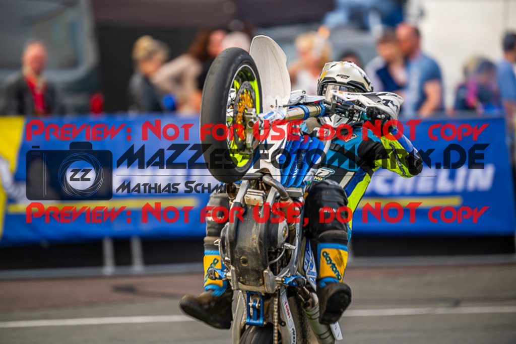 MaZZes_FotoMatrix_231001_7286 | S3