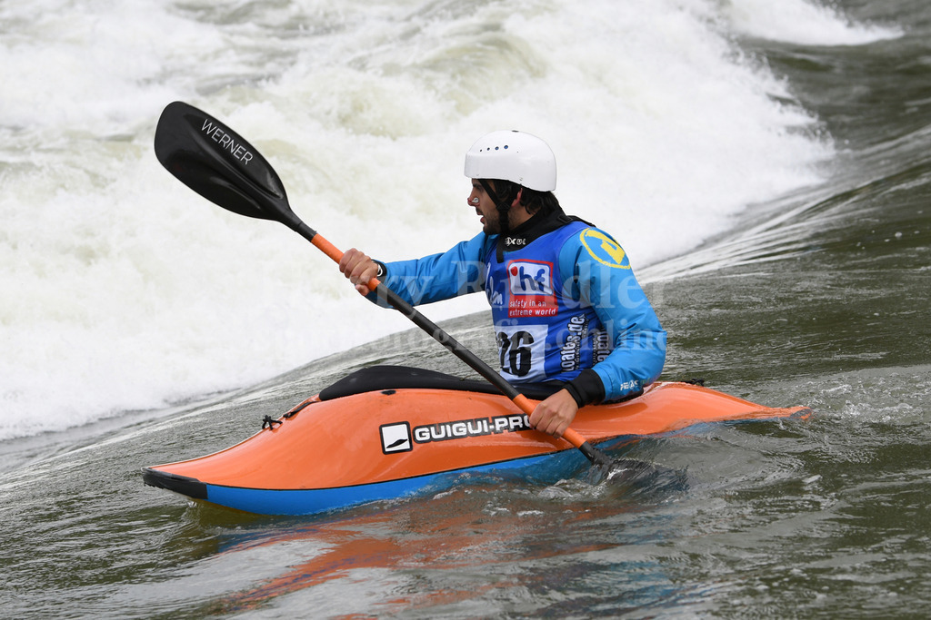 ICF CANOE FREESTYLE WORLD CUP 1 / PLATTLING | 2024 ICF CANOE FREESTYLE WORLD CUP 1 / PLATTLINGMen's Kayak Surface Final Sieger Harry PRICE (Great Britain) #126  - Realisiert mit Pictrs.com