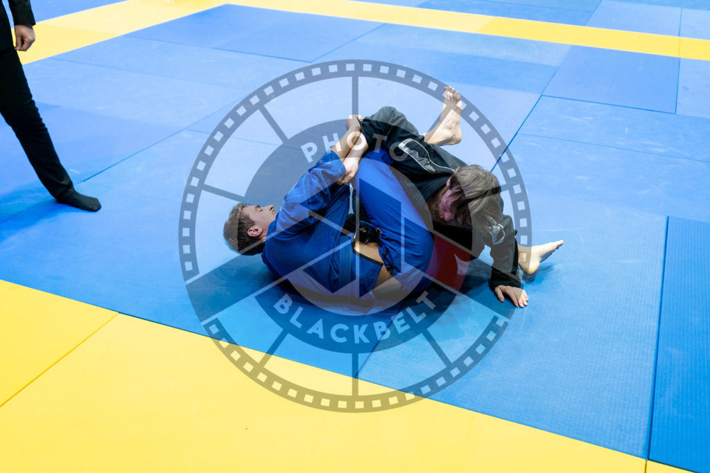 20240121PBB5764 | Fighters compete during the second day of the IBJJF European Championship in Paris, France, on January 21, 2024.