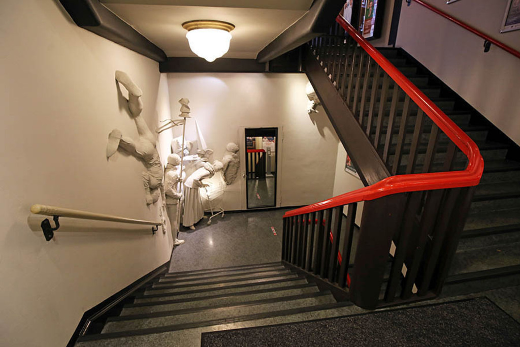 Foto: Leipzig - Kabarett academixer | Das Team hinter BILDLEXIKON LEIPZIG bündelt historische wie aktuelle Informationen über die Stadt Leipzig in Text und Bild auf einer Plattform und stellt diese der interessierten Öffentlichkeit zur Verfügung.