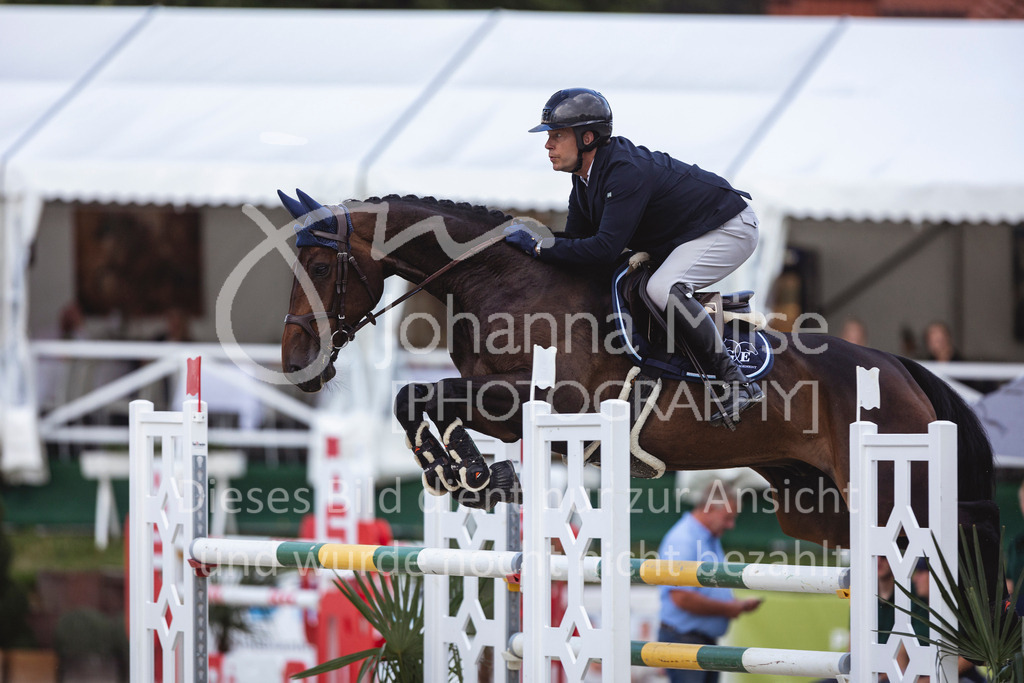 240712_BHO_ZweiPh-M2-2-608 | Deine schönsten Turniermomente als professionelle Fotos! Entdecke hochwertige Pferdesport-Fotografie im Online-Shop. Jetzt Fotos finden & bestellen!