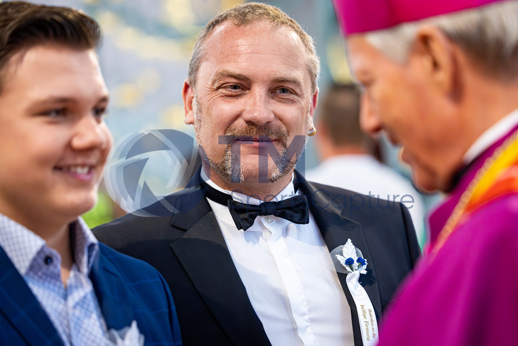 RR5M2558-Verbessert-RR | Firmung Dom Klagenfurt 8.6.24