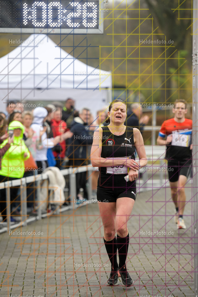 Neusser Erftlauf 2025  | 15km Neusser Erftlauf 2025 Foto: Heldenfoto.de