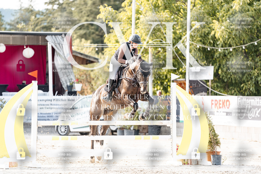 CK906580 | Turnierfotografie Pferdefotografie Trier Rheinland-Pfalz Pferdesport Reitsport Tierfotografie Sportfotografie Pferdevideo Pferdevideografie Equestrianvideography equestrianphotography  - Realisiert mit Pictrs.com