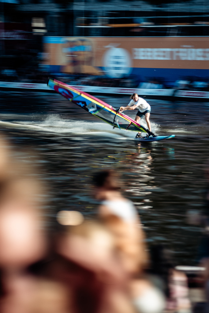 Kieler WOCHE Tow In Windsurf - @danielpankoke dpmedia (72 von 158) | dp-photography - Realisiert mit Pictrs.com