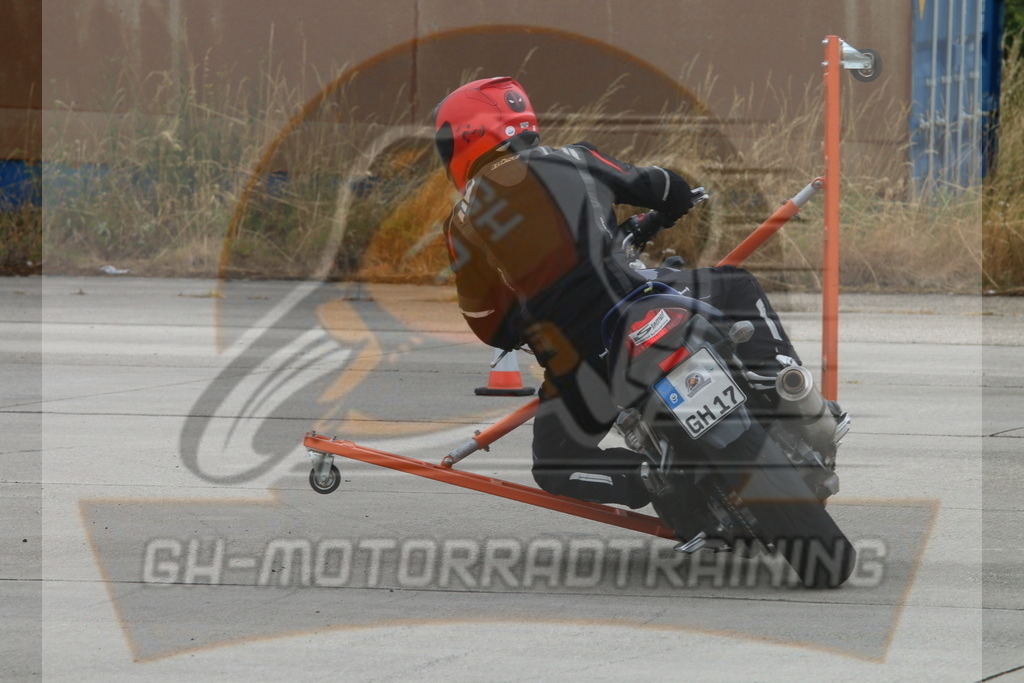 IMG_3206 | gh-motorradtraining-foto.de - Realisiert mit Pictrs.com