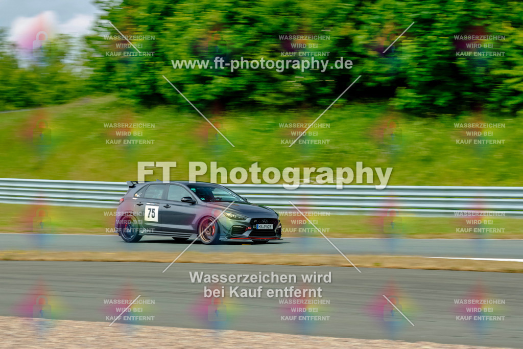_GTS6702 | Hier findet Ihr Bilder von Touristenfahrten auf der Nürburgring Nordschleife oder von anderen Veranstaltungen die ich besucht habe. Viel Spass beim Durch Schauen 
