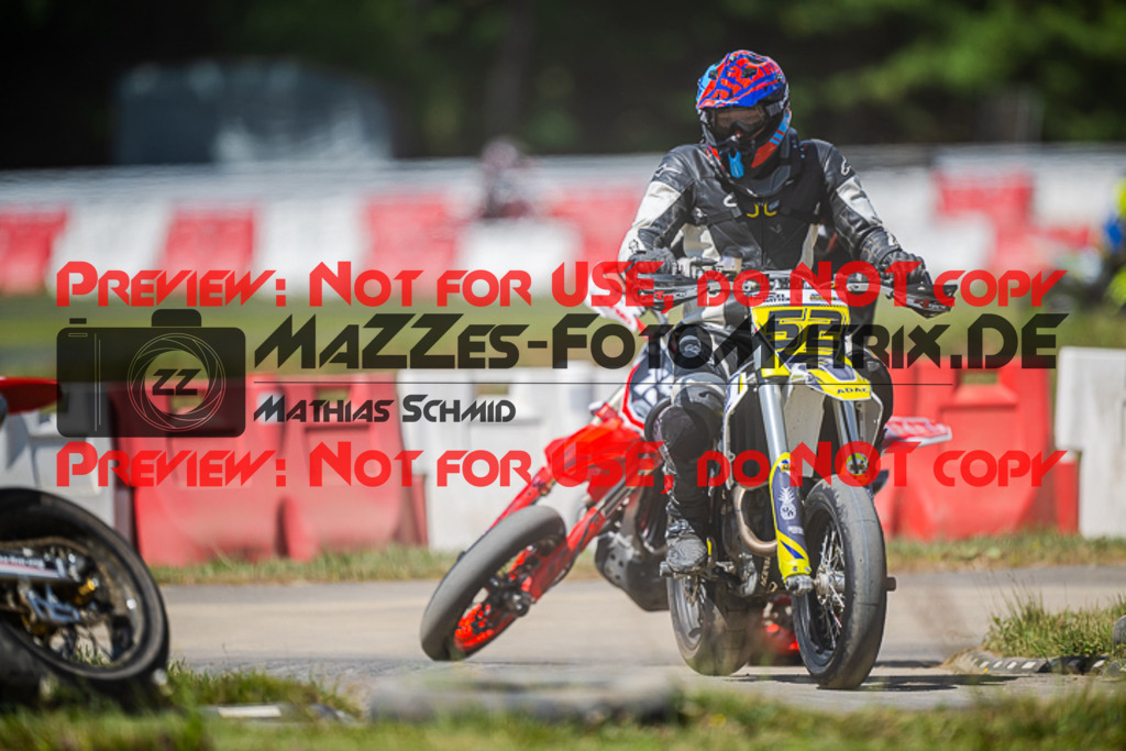 MaZZes_FotoMatrix_220702_6444 | S4