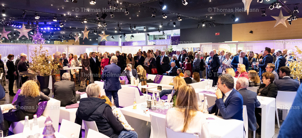 TH_Empfang Stadt u. Land Hessen_32737 | Empfang Stadt u. Land Hessen beim Festhallen Reitturnier Frankfurt 2025 am 17.12.25 in Frankfurt, Festhalle
