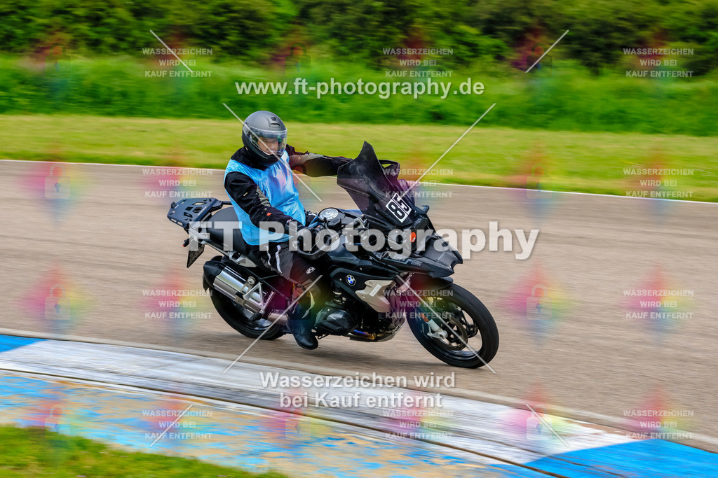 MotoTeam-9735 | Hier findet Ihr Bilder von Touristenfahrten auf der Nürburgring Nordschleife oder von anderen Veranstaltungen die ich besucht habe. Viel Spass beim Durch Schauen 