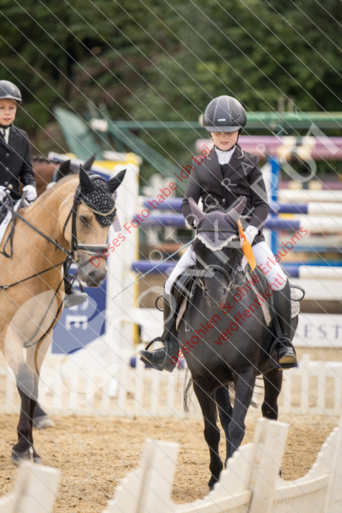 CON_0395 | Sport-, Event- und Tierfotos in Profiqualität. Einfach auswählen, bestellen und herunterladen. Dein Moment – perfekt festgehalten.