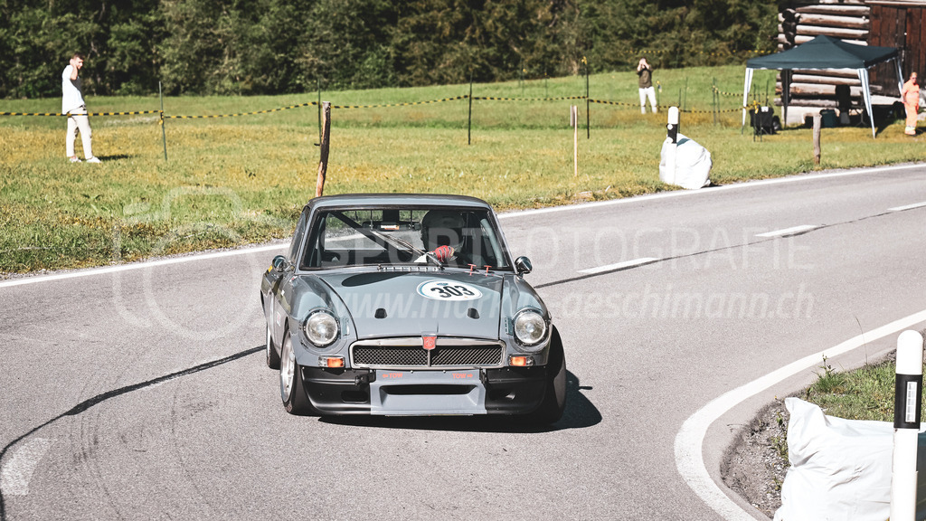 19. Arosa ClassicCar 2023 - 1. September 2023 | 19. Arosa ClassicCar 2023
Arosa, Schweiz
Endress Serge aus Wollerau mit der Startnummer 303 in einem MG MGB GT, Jahrgang 1973, in der Klasse Sport Trophy.
@arosaclassiccar, @arosa.official, #arosaclassiccar, #arosa, #76curves, #classiccar
Bild: Sportfotografie Markus Aeschimann | www.markus-aeschimann.ch - Realisiert mit Pictrs.com