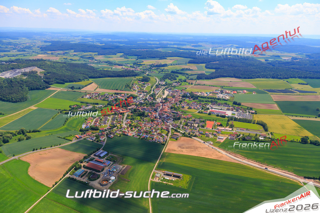 Luftbild von  Maroldsweisach - Luftaufnahme wurde 2016 von https://frankenair.de mittels Flugzeug (keine Drohne) erstellt - die Geschenkidee