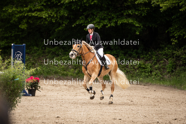 Bad_Meinberg_06186 | saradresslerfotografie - Realisiert mit Pictrs.com