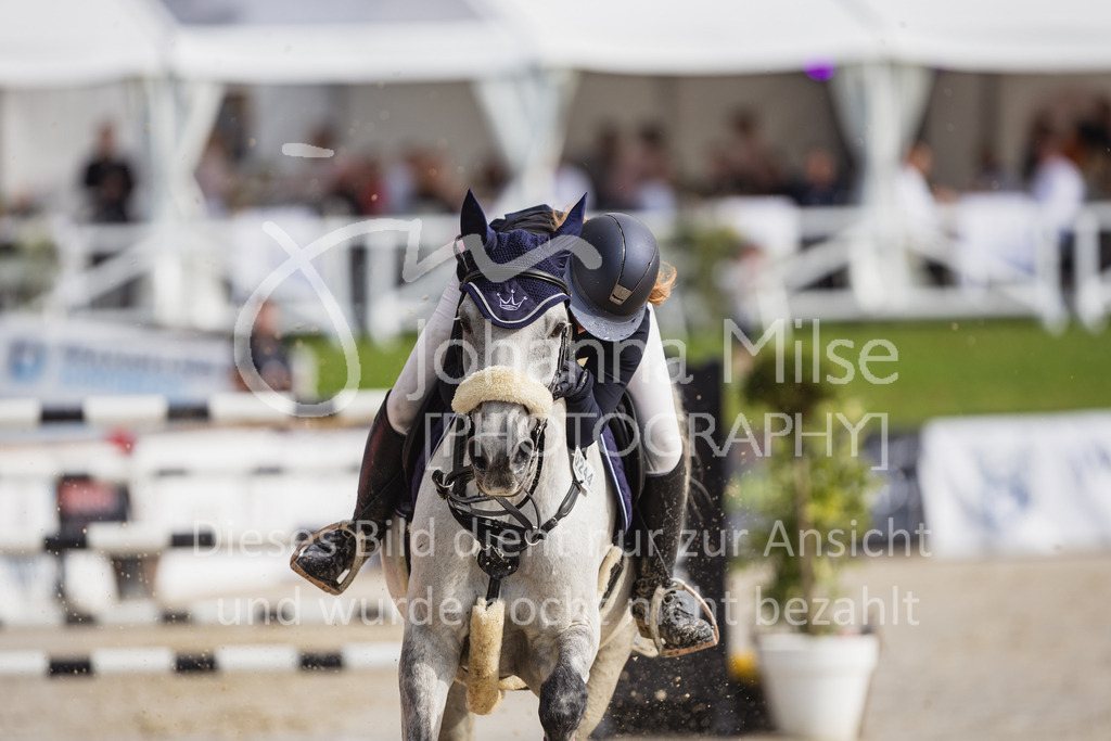 230729_BHO_S1-Spr-859 | Deine schönsten Turniermomente als professionelle Fotos! Entdecke hochwertige Pferdesport-Fotografie im Online-Shop. Jetzt Fotos finden & bestellen!