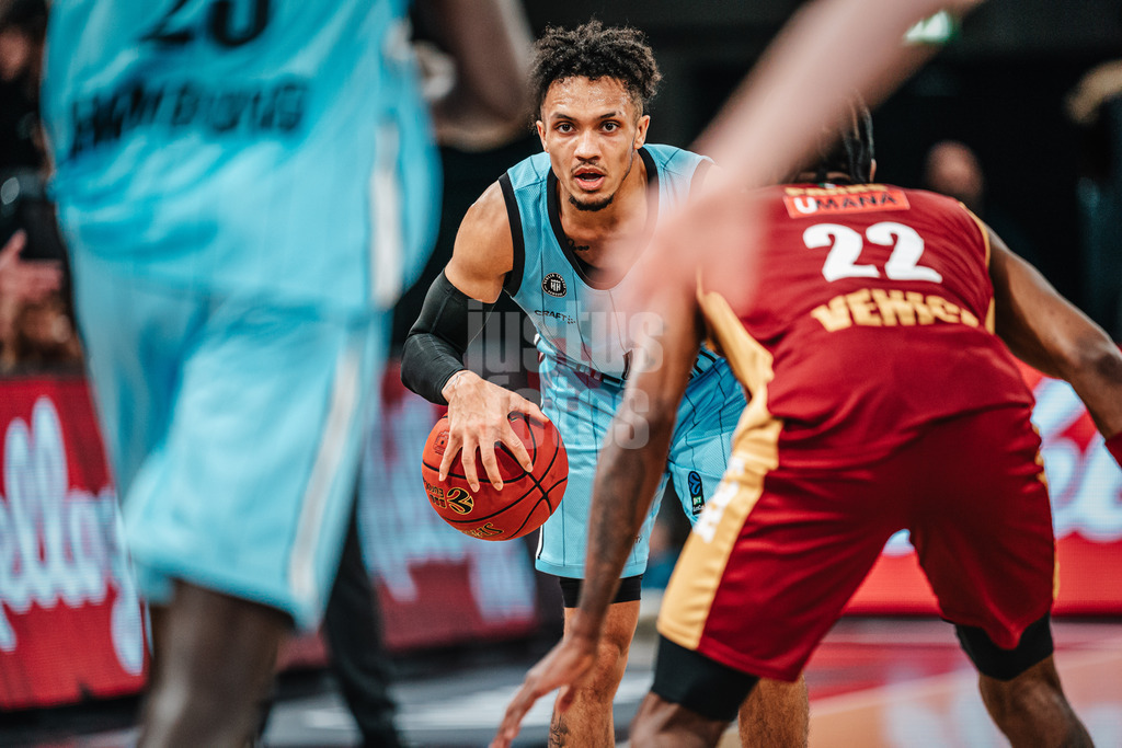 Basketball | Männer | Saison 2024/2025 | BKT EuroCup | Veolia Towers Hamburg vs. Umana Reyer Venice | 08.01.2025 | Jaizec Lottie (#4, Veolia Towers Hamburg)