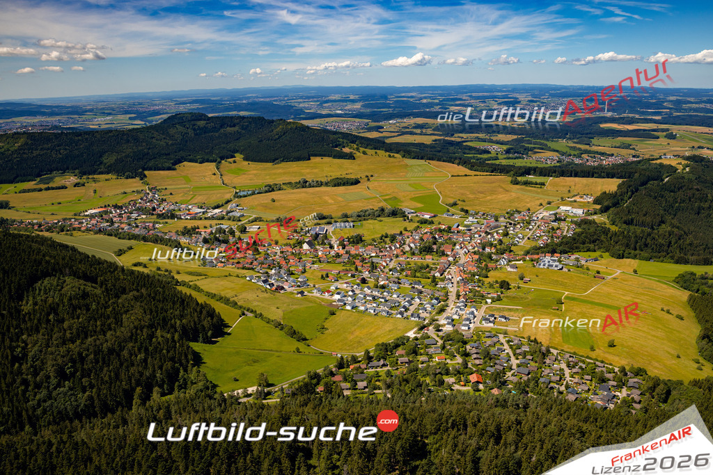 Das Luftbild zeigt :  Deilingen - Die Luftaufnahme wurde 2024 vom UL-Flugzeug aus erstellt ( keine Drohne ) - Hochauflösende Luftaufnahme - Für grossformatige Ausdrucke geeignet. Die Geschenkidee !Mit Lizenz und Bildrechte bestellbar