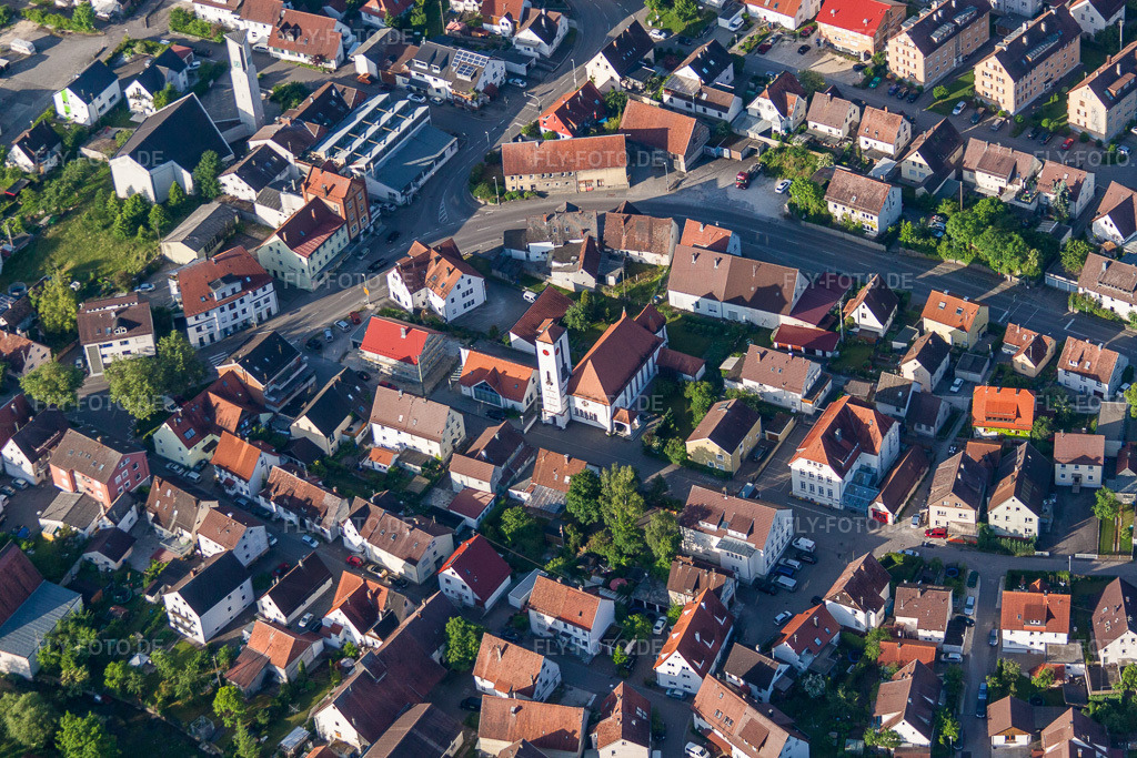 Luftbild: Hauptstr im Ortsteil Gerhausen in Blaubeuren im Bundesland Baden-Württemberg in Deutschland. Foto: IMG_67146.jpg vom 08.06.2014 durch Werner Riehm/FLY-FOTO.de