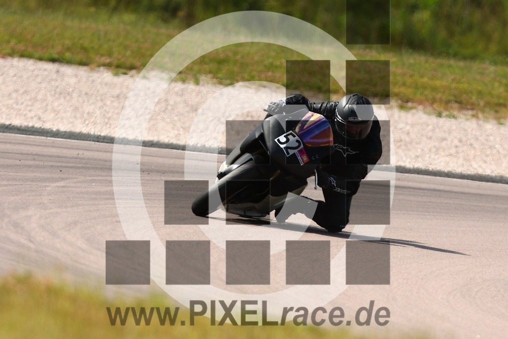 0052-20260607_02112 | Schöne Erinnerungen an spannende Momente - das festzuhalten ist unser Job. PIXELrace.de ist seit 2003 auf den Rennstrecken Europas unterwegs um die Action draußen beim Fahren und die wunderbare Stimmung imm Fahrerlager für euch einzufangen.