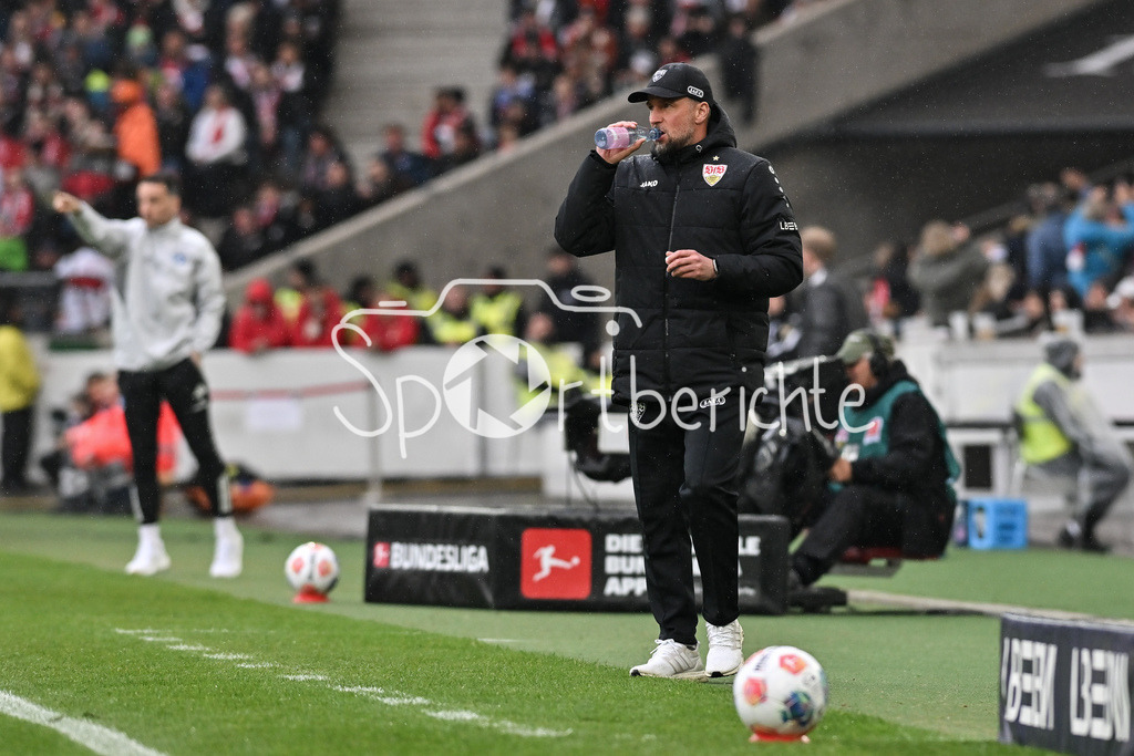 VfB Stuttgart - Hamburger SV | STUTTGART, GERMANY - 12. APRIL: picture from Sebastian HOENEß Trainer VfB Stuttgart during the Bundesliga Match between VfB Stuttgart vs. Hamburger SV on Matchday 29 at MHP Arena / DFL REGULATIONS PROHIBIT ANY USE OF PHOTOGRAPHS AS IMAGE SEQUENCES AND/OR QUASI-VIDEO