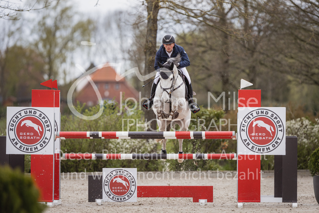 230427_HofSosath_2Ph-M2St-153 | Deine schönsten Turniermomente als professionelle Fotos! Entdecke hochwertige Pferdesport-Fotografie im Online-Shop. Jetzt Fotos finden & bestellen!