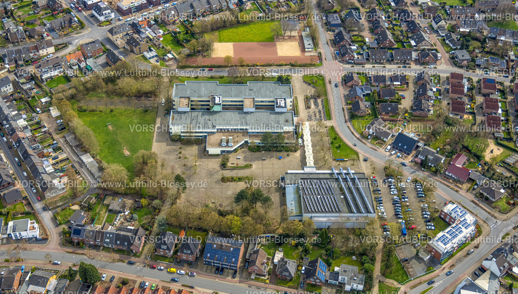 Emmerich230300379 | Luftbild, Städt. Willibrord-Gymnasium Emmerich, Emmerich am Rhein, Niederrhein, Nordrhein-Westfalen, Deutschland