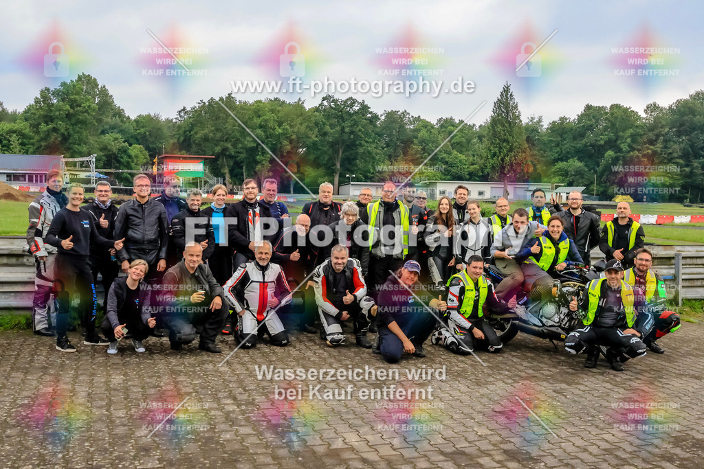 VBK-6139 | Hier findet Ihr Bilder von Touristenfahrten auf der Nürburgring Nordschleife oder von anderen Veranstaltungen die ich besucht habe. Viel Spass beim Durch Schauen 