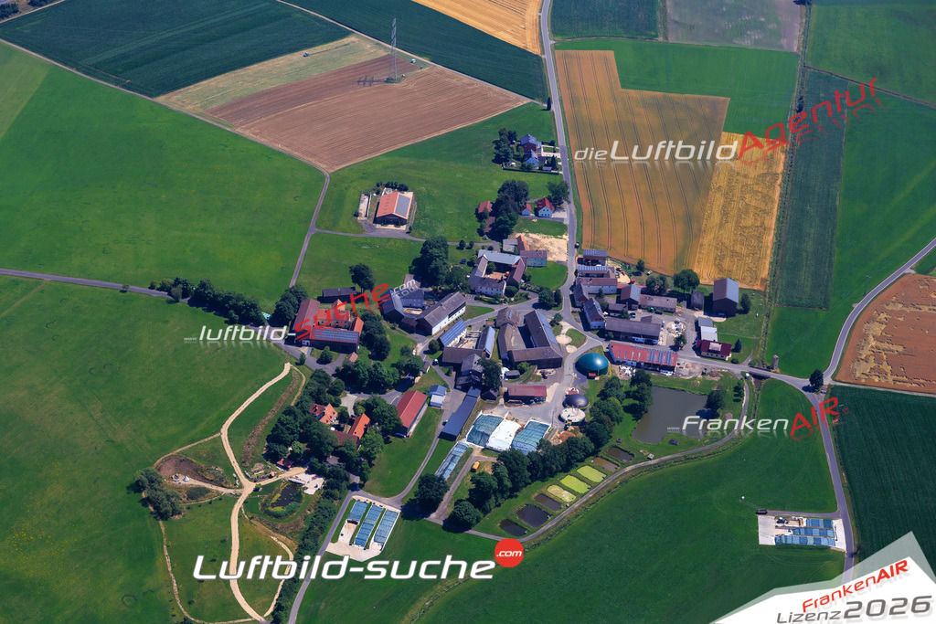 Die Luftaufnahme Oberteich - Mitterteich wurde vom UL-Flugzeug (keine Drohne) aus fotografiert.Hohe Druck- Auflösung-die Geschenkidee!