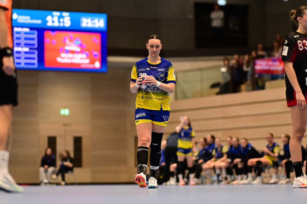 Handball I Frauen I Saison 2025-2026 I 3. Liga Staffel Nord I 11. Spieltag I Buxtehuder SV II - Frankfurter HC | Der Sportfotograf. - Realisiert mit Pictrs.com