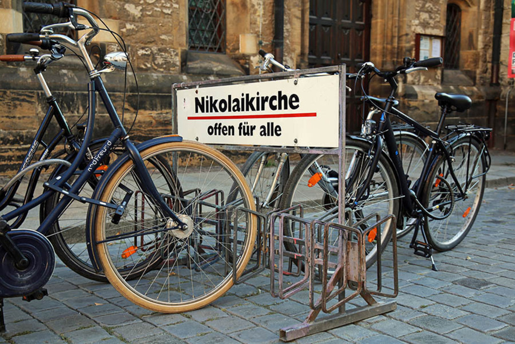 Bildlexikon Leipzig - Nikolaikirche | Das Team hinter BILDLEXIKON LEIPZIG bündelt historische wie aktuelle Informationen über die Stadt Leipzig in Text und Bild auf einer Plattform und stellt diese der interessierten Öffentlichkeit zur Verfügung.