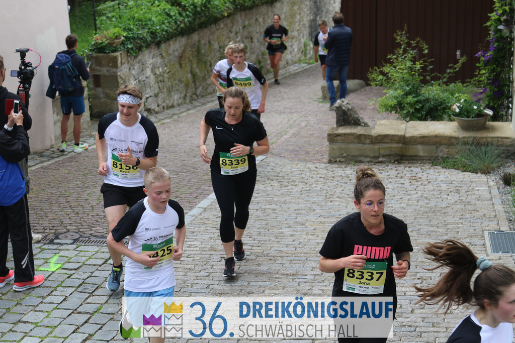 Röwisch Wohnbau Cup 5km | 3königslauf 2022 Römisch Wohnbau Cup 5km - Realisiert mit Pictrs.com