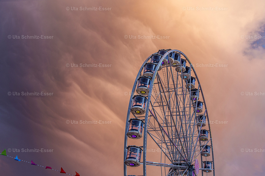 Kirmes_12 | CEUS Design - Realisiert mit Pictrs.com