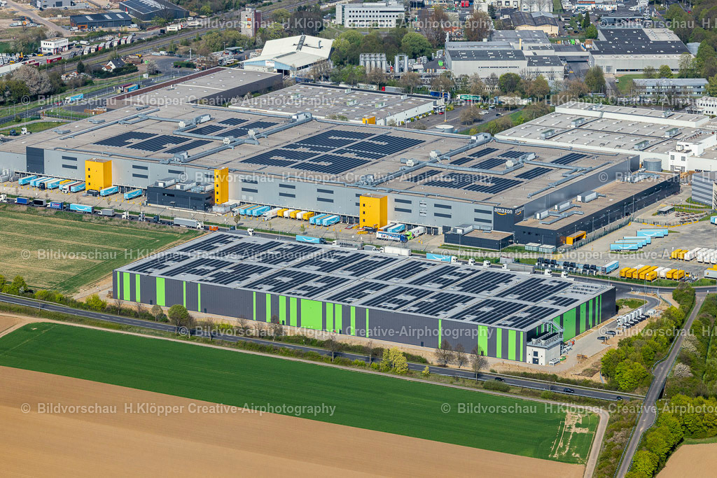 Luftbilder Mönchengladbach-9882 | LuftbildGebäudekomplex und Logistikzentrum auf dem Gelände des AMAZON - Sortierzentrums in Mönchengladbach-Rheindahlen - Realisiert mit Pictrs.com