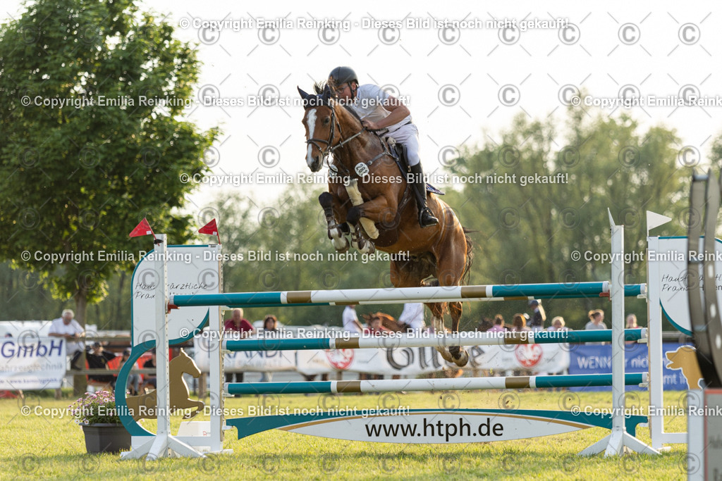 CL5A1456 | Emilia Reinking Fotografie - Realisiert mit Pictrs.com