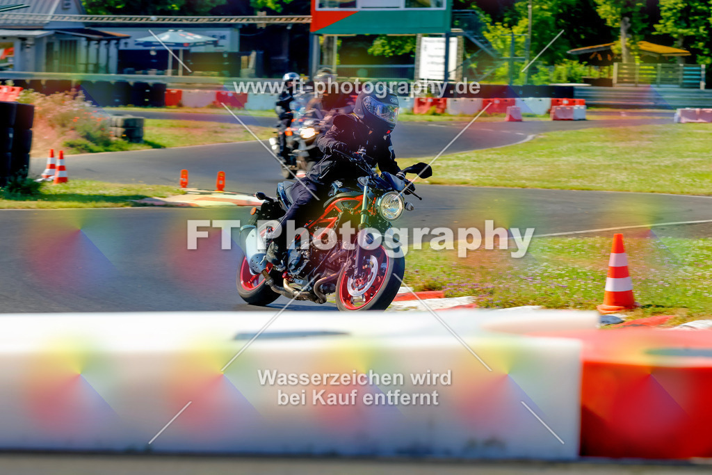 _MOT8893 | Hier findet Ihr Bilder von Touristenfahrten auf der Nürburgring Nordschleife oder von anderen Veranstaltungen die ich besucht habe. Viel Spass beim Durch Schauen 