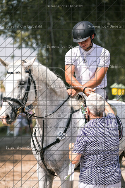 _W6A1220 | ronjaprokoschfotografie - Realisiert mit Pictrs.com