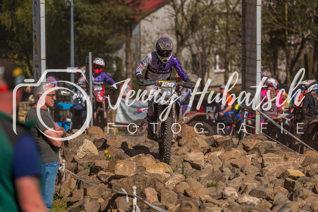 JHF.ECHT.4h.Samstag539 | jennyhubatsch-endurofotografie