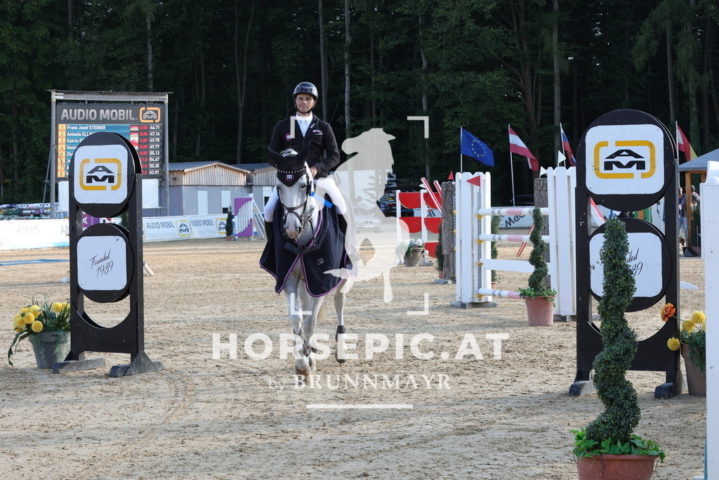 0P6A8364 | Willkommen bei Brunnmayr - Design & Fotografie – Ihrem Spezialisten für Reitturniere und Pferdeveranstaltungen in Oberösterreich, Salzburg und Bayern! Seit über 17 Jahren sind wir leidenschaftlich dabei.